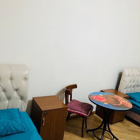 Arevahostel&Apartment Єреван Екстер'єр фото