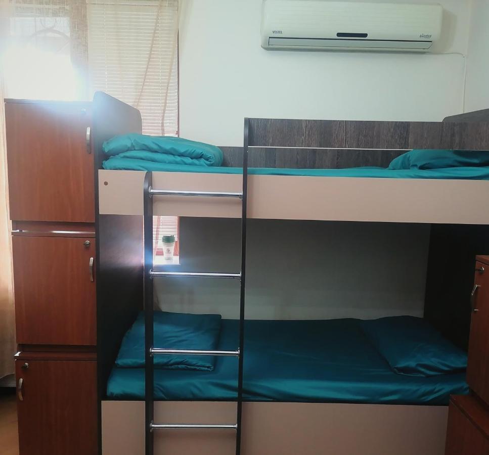 Arevahostel&Apartment Єреван Екстер'єр фото
