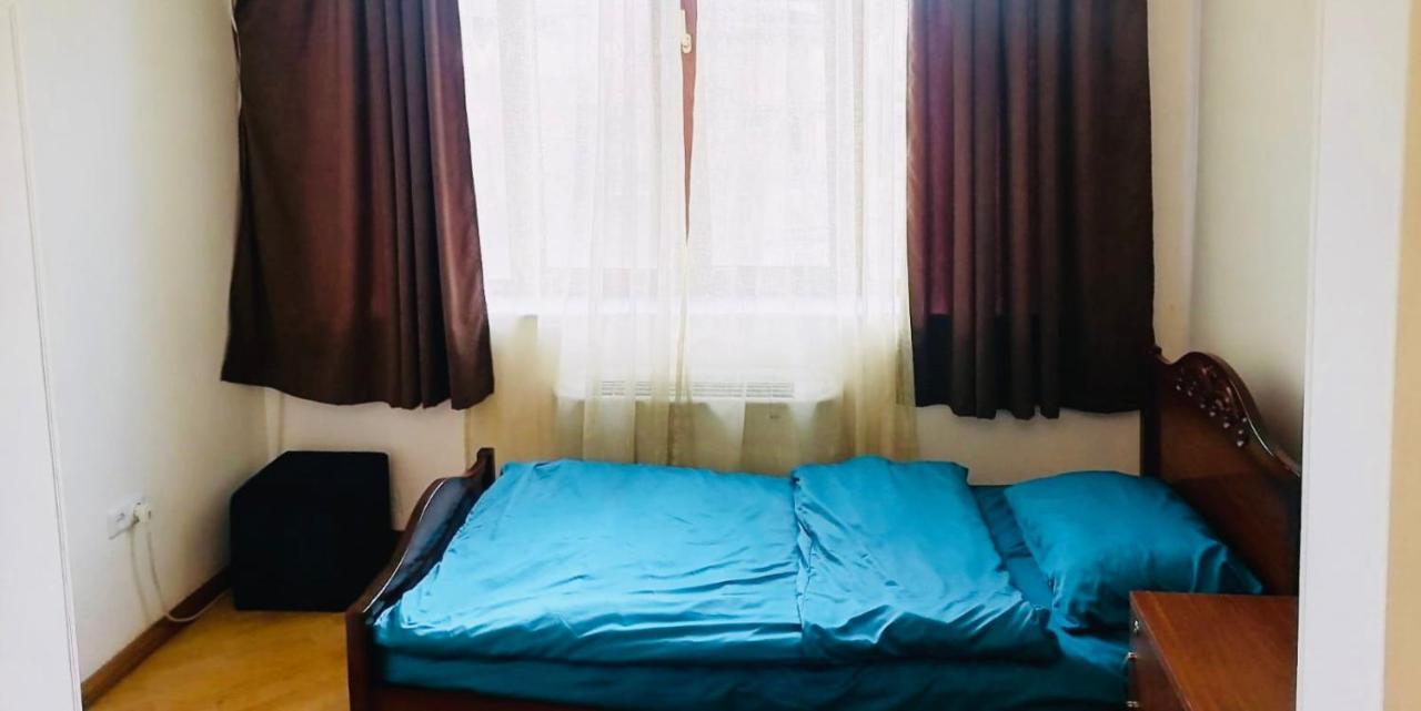Arevahostel&Apartment Єреван Екстер'єр фото
